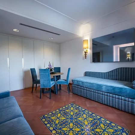 Hotel Oasi Di Kufra