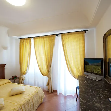 Hotel Oasi Di Kufra 4*
